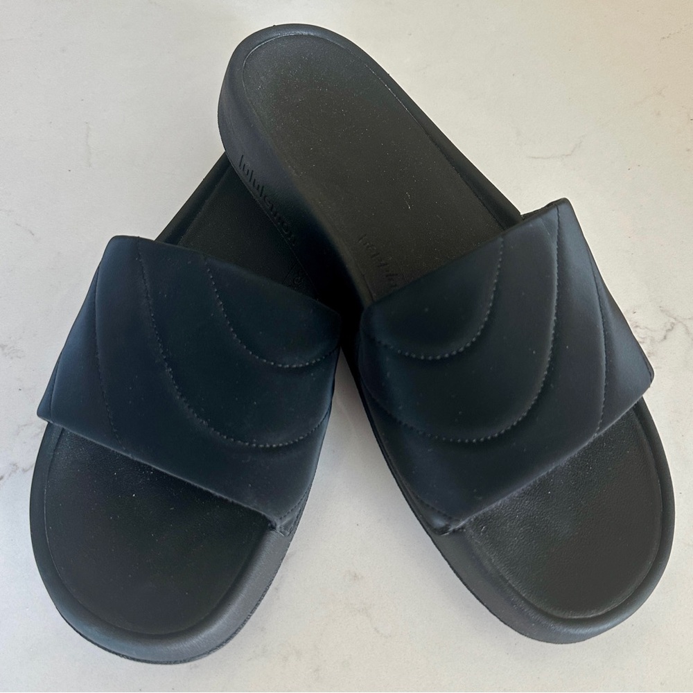 Lululemon Restfeel Slides - Black